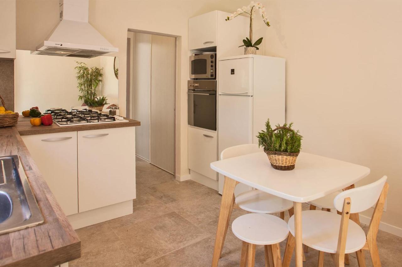 Maison Kiwi Avec Piscine Chauffee Terrasse Jardin Et Bbq A Calvi Calvi  Kültér fotó